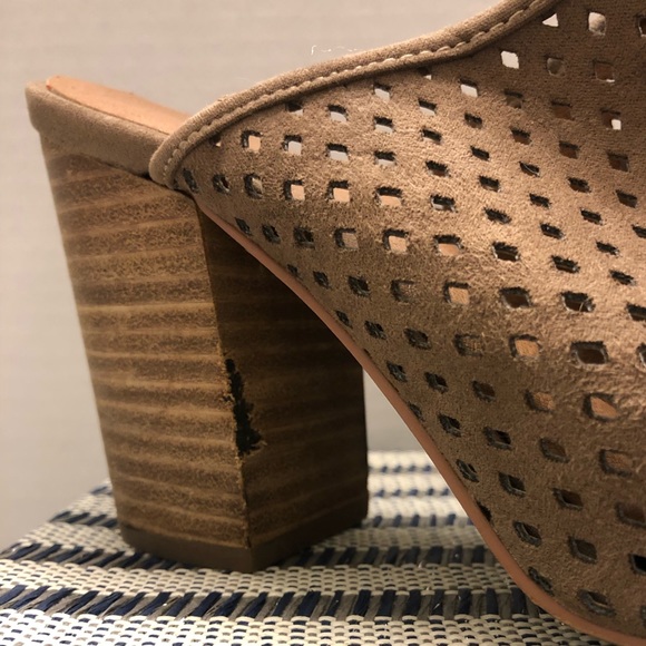 Super Cute Wedges - Picture 11 of 14